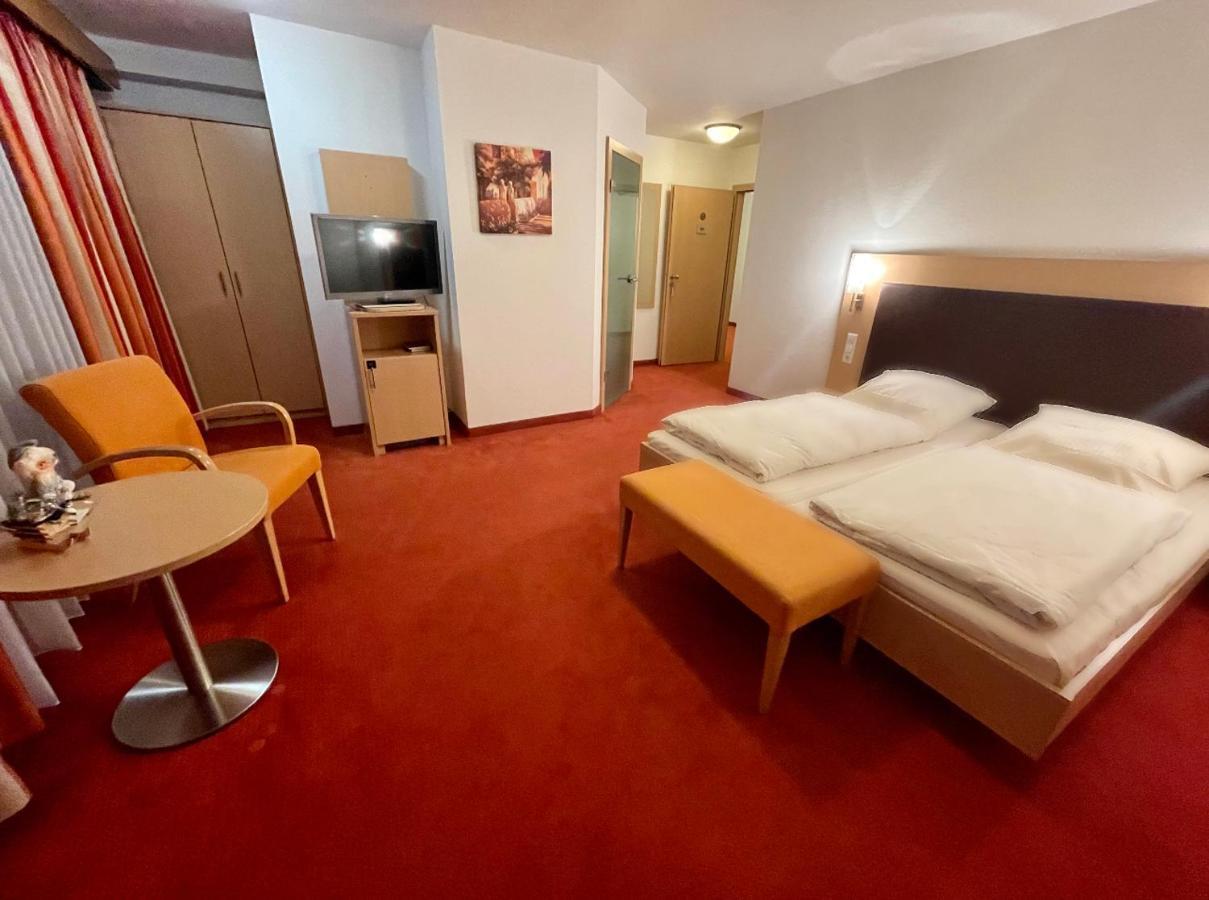 Hotel Lilton Stuttgart-zuffenhausen 3*